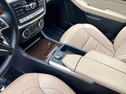 Used 2014 Mercedes-Benz ML 350 4MATIC image 16