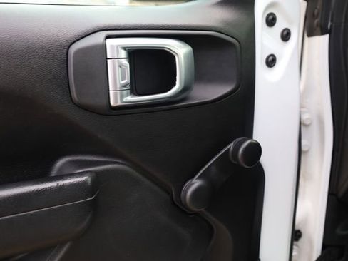 Used 2023 Jeep Wrangler Unlimited Sport AWD/4WD image 11