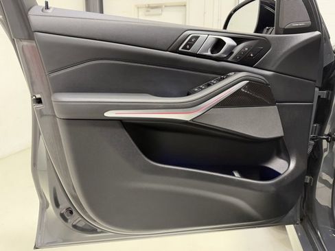 Used 2023 BMW X5 M50i w/ Executive Package image 8