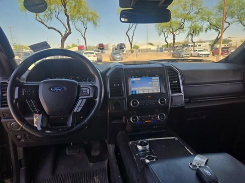 Used 2019 Ford Expedition Limited w/ Equipment Group 303A AWD/4WD image 7