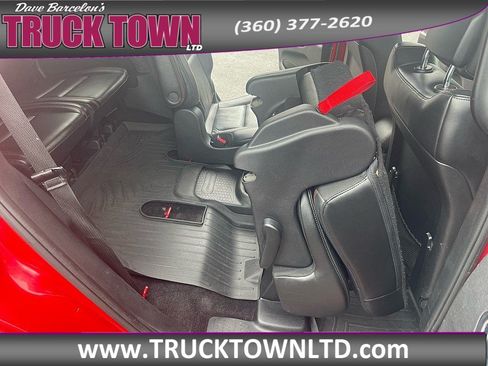 Used 2015 Dodge Durango R/T w/ Technology Group AWD/4WD image 14