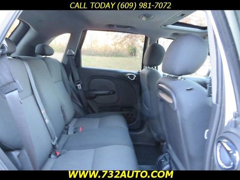 Used 2005 Chrysler PT Cruiser Limited image 28