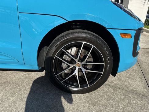 Used 2023 Porsche Macan Turbo image 60