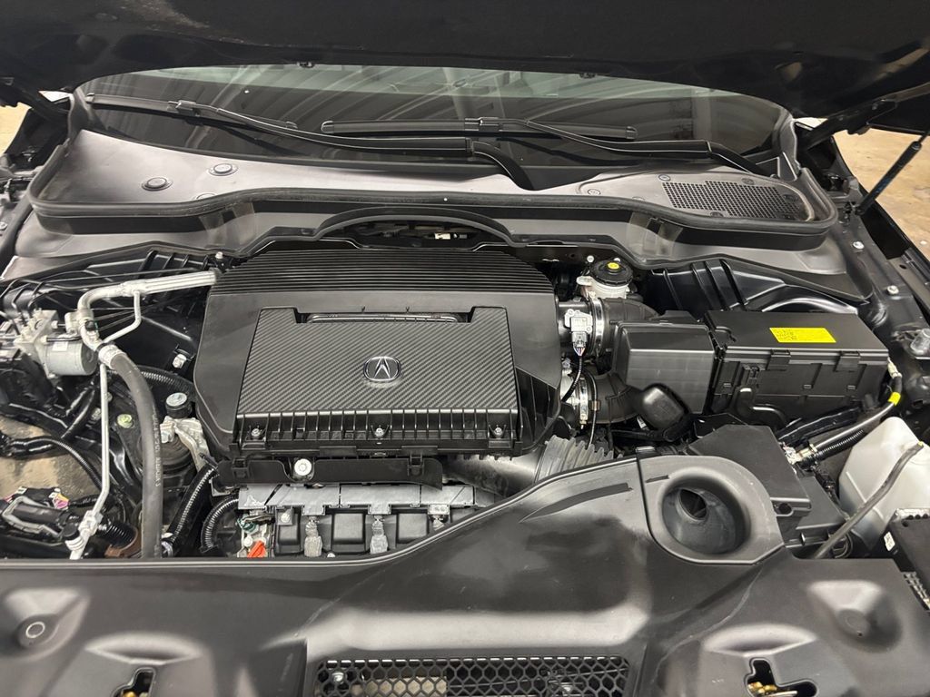 Certified 2024 Acura MDX SH-AWD image 9