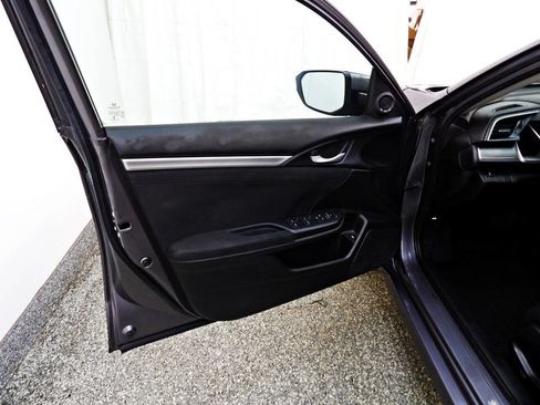 Used 2016 Honda Civic EX image 17