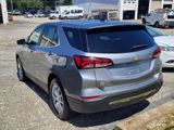 Used 2024 Chevrolet Equinox LT image 2
