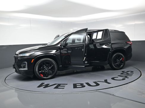 Certified 2023 Chevrolet Traverse Premier w/ Redline Edition image 21