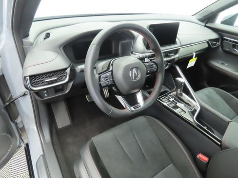 Certified 2025 Acura ADX A-Spec image 9
