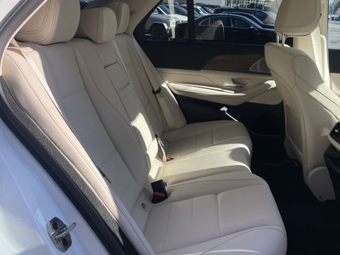 New 2026 Mercedes-Benz GLE 350 4MATIC image 40