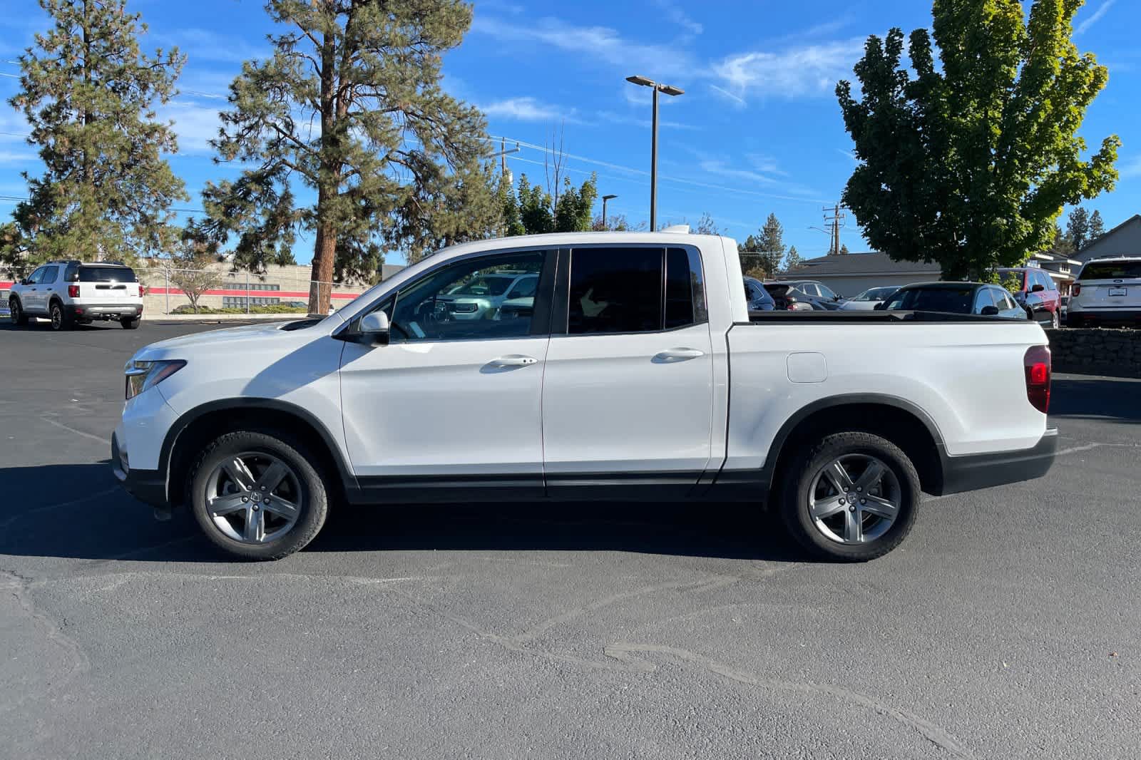 Used 2023 Honda Ridgeline RTL image 2
