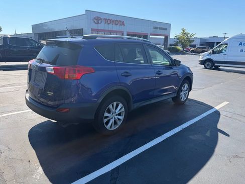 Used 2015 Toyota RAV4 Limited AWD/4WD image 3