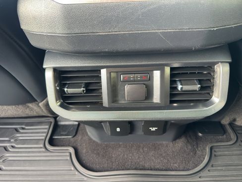 Used 2022 Ford F150 Platinum w/ Equipment Group 701A High image 24