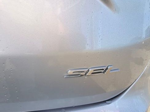 Used 2019 Ford Edge SEL w/ Equipment Group 201A image 18