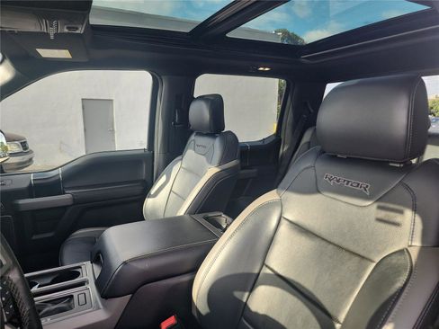 Used 2018 Ford F150 Raptor w/ Equipment Group 802A Luxury AWD/4WD image 14