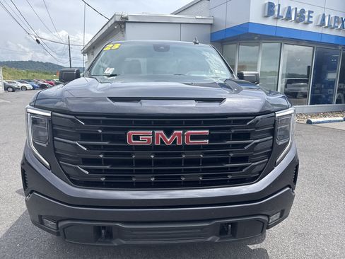 Used 2023 GMC Sierra 1500 Elevation AWD/4WD image 8