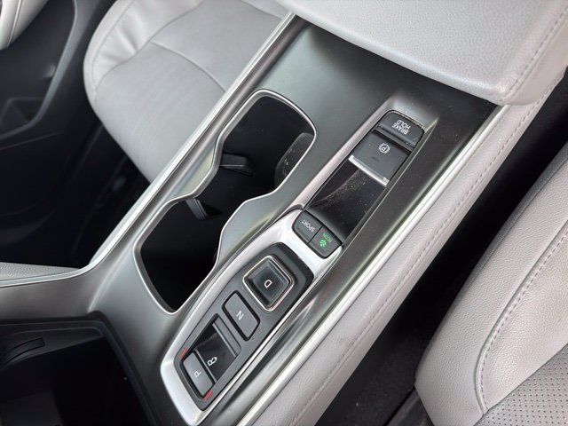 Used 2018 Honda Accord EX-L image 17