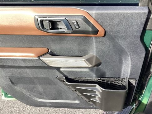 Used 2022 Ford Bronco Outer Banks image 26