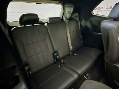 Used 2025 Buick Enclave Avenir w/ Super Cruise Package image 31