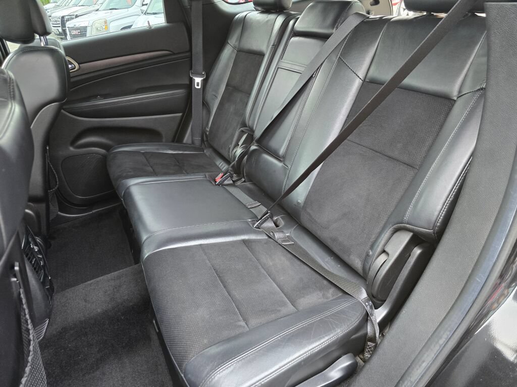 Used 2015 Jeep Grand Cherokee Altitude AWD/4WD image 19