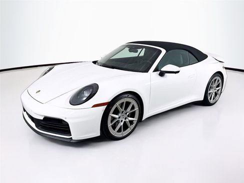 Used 2025 Porsche 911 Carrera image 1