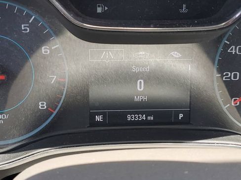 Certified 2018 Chevrolet Cruze LT FWD image 20