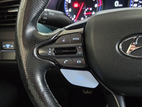 Used 2019 Hyundai Veloster N N w/ Performance Package image 18