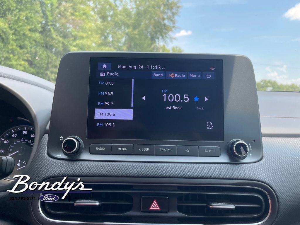 Used 2022 Hyundai Kona SEL FWD image 5