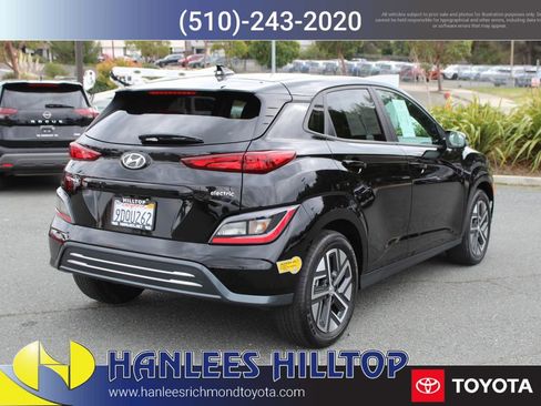 Used 2023 Hyundai Kona SE image 7