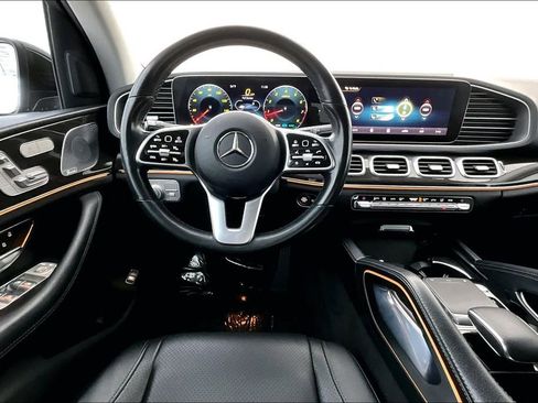 Used 2020 Mercedes-Benz GLE 450 4MATIC w/ Premium Package image 7