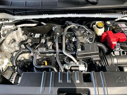 New 2026 Nissan Kicks S image 17