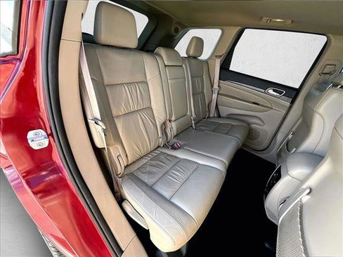 Used 2014 Jeep Grand Cherokee Limited image 29