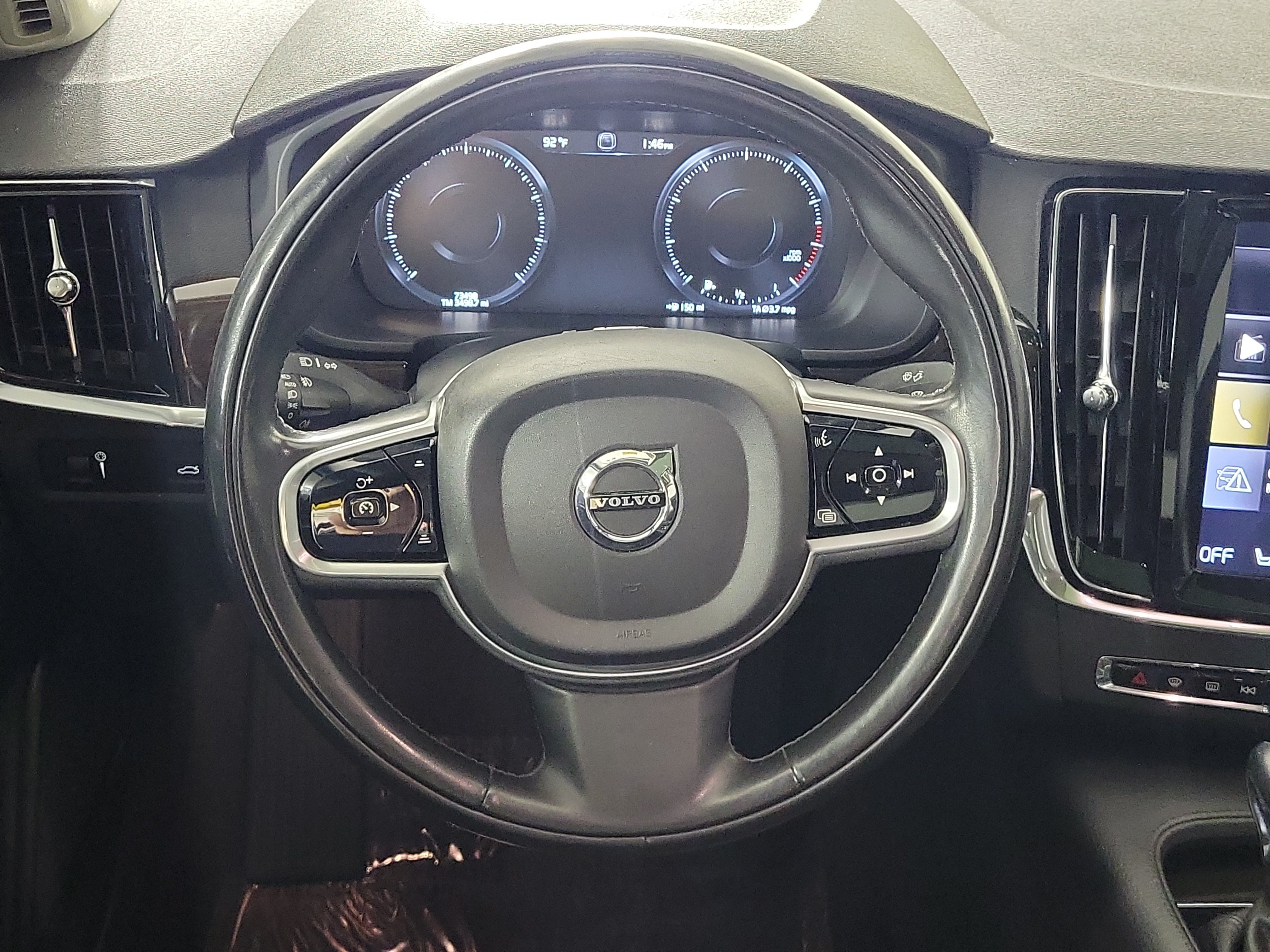 Used 2018 Volvo S90 T5 Momentum w/ Momentum Plus Package AWD/4WD image 12