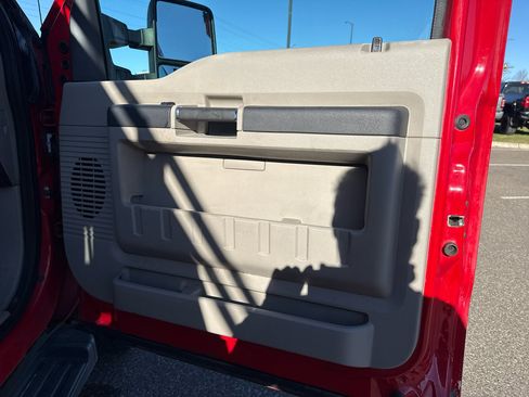 Used 2009 Ford F250 XLT image 38