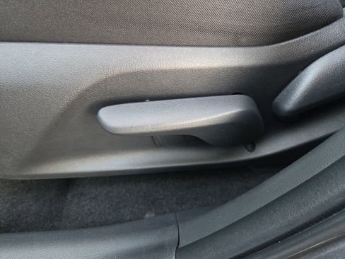 Used 2024 Toyota RAV4 LE image 21