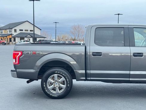 Used 2016 Ford F150 XLT w/ Trailer Tow Package image 5