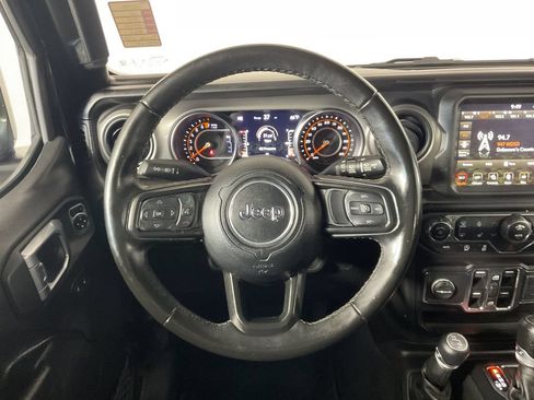 Used 2022 Jeep Wrangler Unlimited Sport AWD/4WD image 12