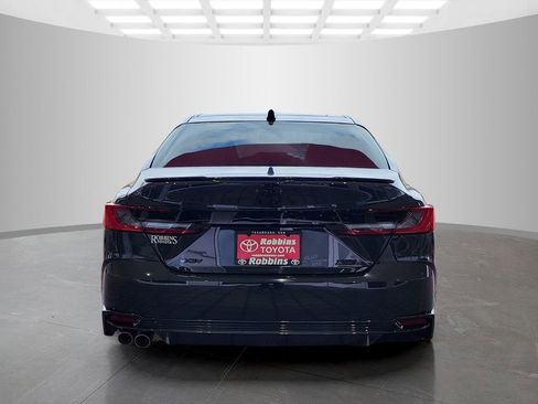 Used 2025 Toyota Camry XSE image 6