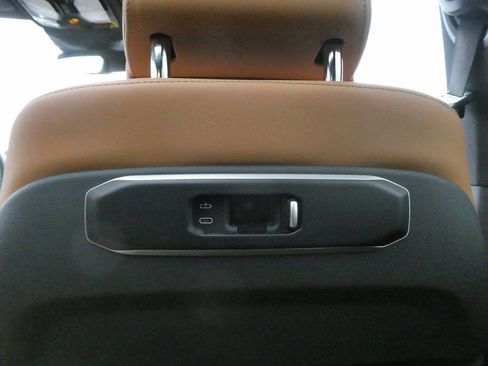 Used 2026 BMW X5 M60i image 66