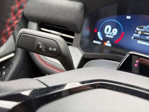 Certified 2025 Ford Explorer ST-Line image 47