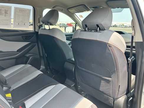 Used 2019 Subaru Crosstrek 2.0i Premium AWD/4WD image 17