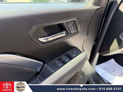 Used 2024 Chevrolet Colorado Z71 w/ Z71 Convenience Package 2 AWD/4WD image 11