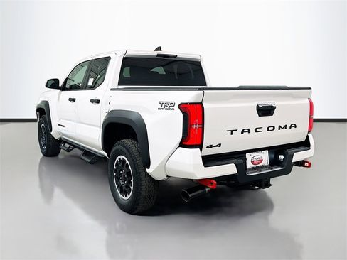 New 2025 Toyota Tacoma TRD Off-Road image 6