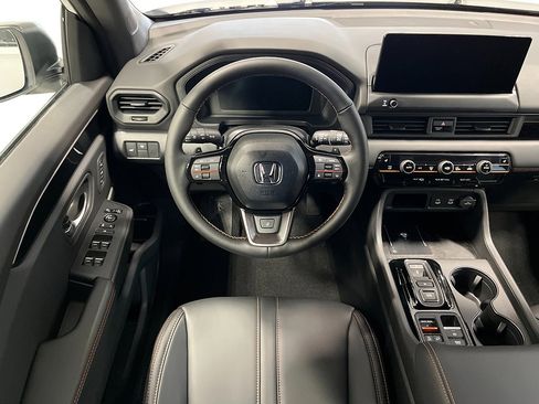 New 2026 Honda Pilot TrailSport image 27