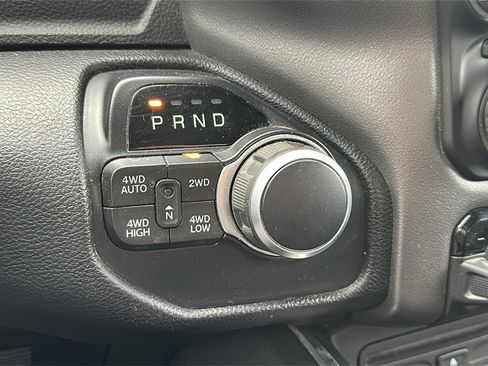 Used 2019 RAM 1500 Big Horn image 25