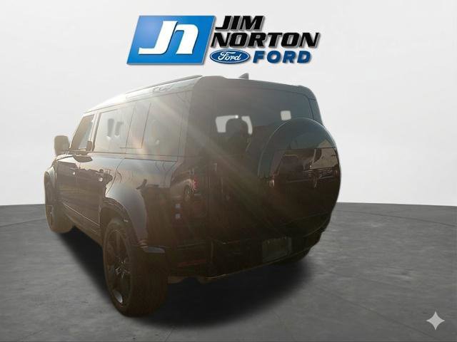 Used 2025 Land Rover Defender 110 Sedona Red Edition AWD/4WD image 7