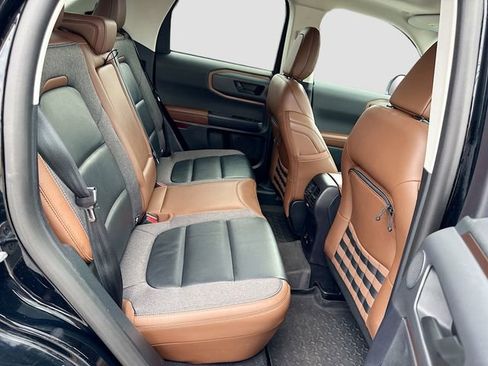 Certified 2023 Ford Bronco Sport Outer Banks w/ Tech Package AWD/4WD image 31