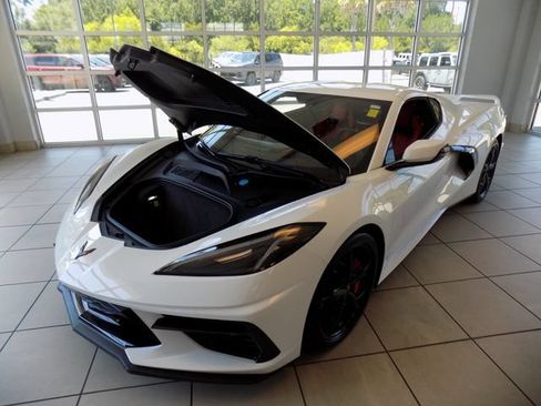 Used 2021 Chevrolet Corvette Stingray Premium Cpe w/ Z51 Performance Package RWD image 56