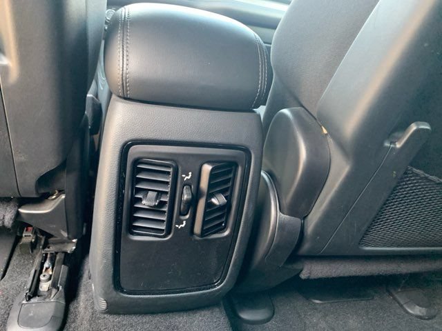 Used 2022 Dodge Durango GT w/ Blacktop Package RWD image 16
