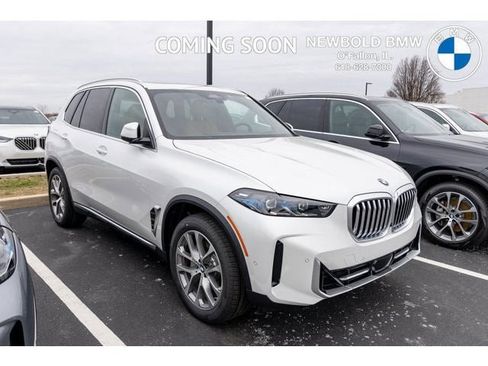 New 2026 BMW X5 xDrive40i w/ Premium Package image 4
