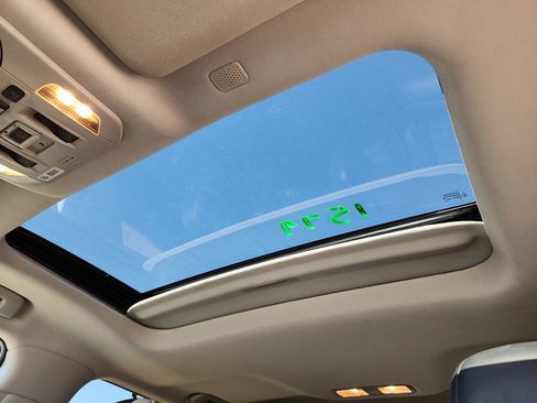 Used 2022 Toyota Highlander XLE image 20